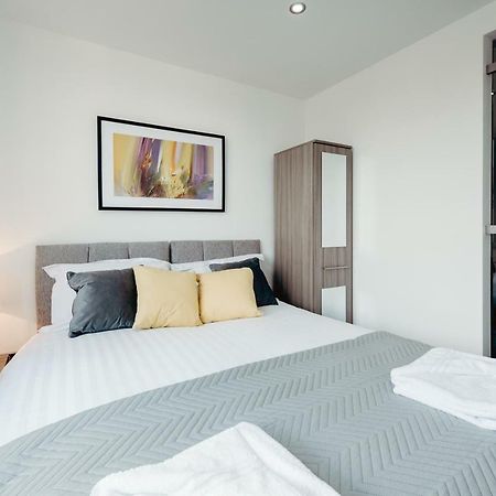 Serviced Apartments At Halifax House Bagian luar foto